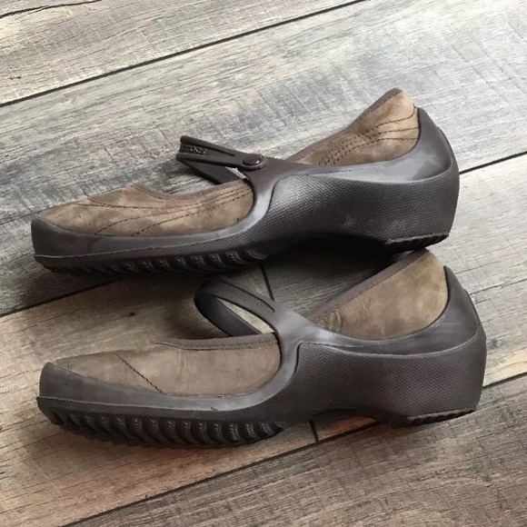 crocs mary jane wedge